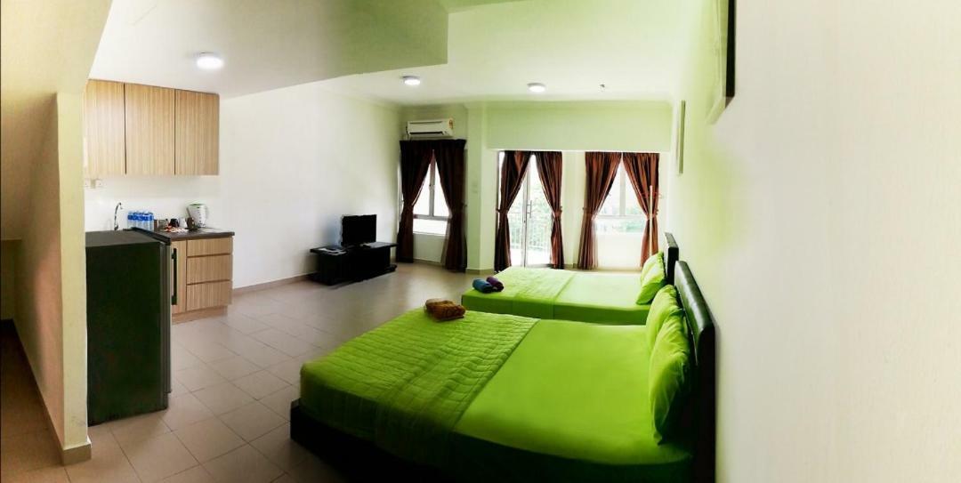 Tiara Desaru Resort Экстерьер фото